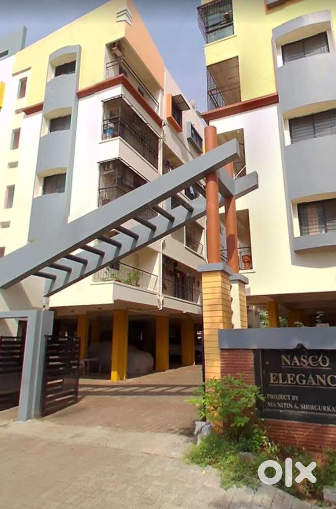 1 BHK flat for rent / 2 balcony/ car parking available