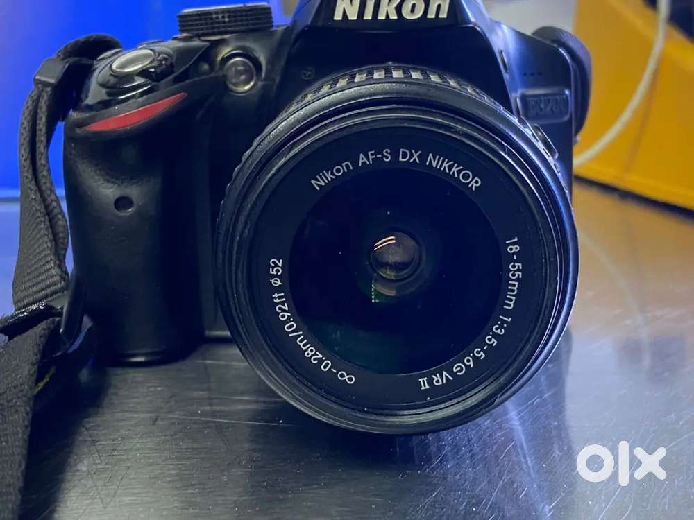 Nikon camera 3200 D