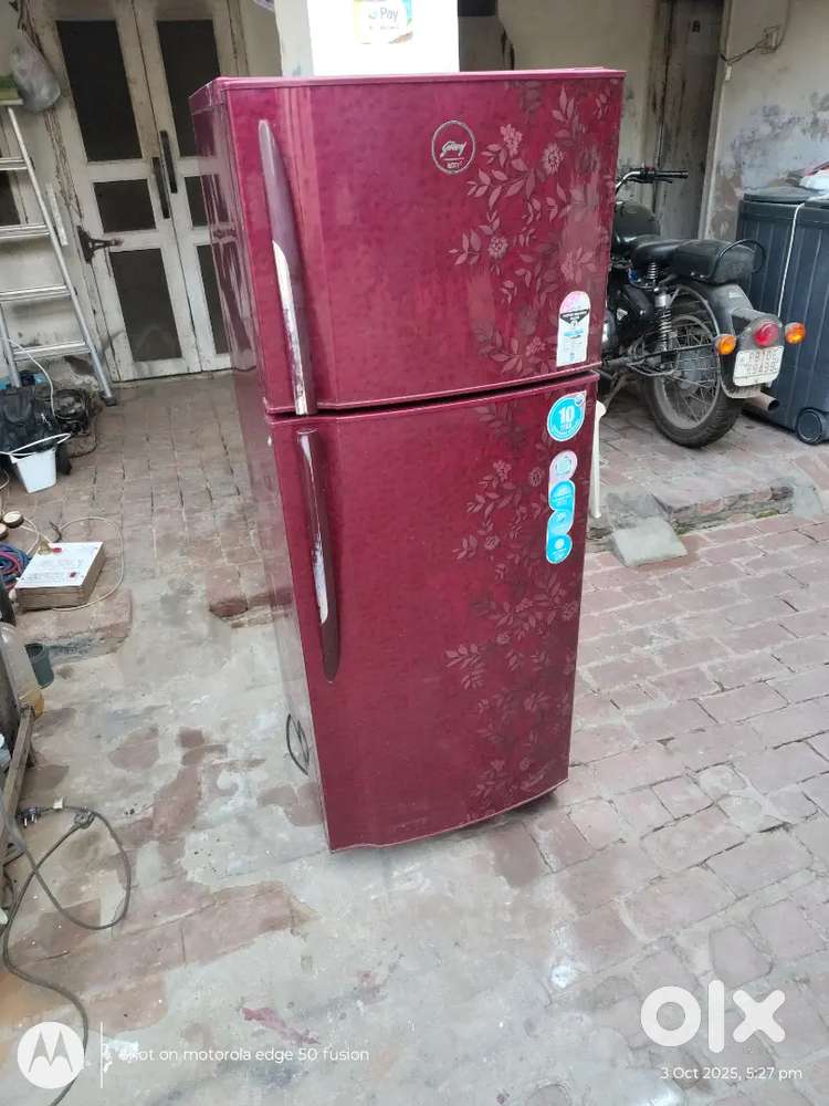 Old fridge washing machine sale purchase available