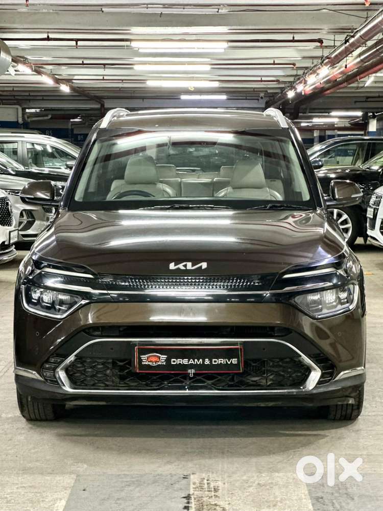Kia Carens 1.4 Luxury Plus DCT 7 STR, 2022, Petrol
