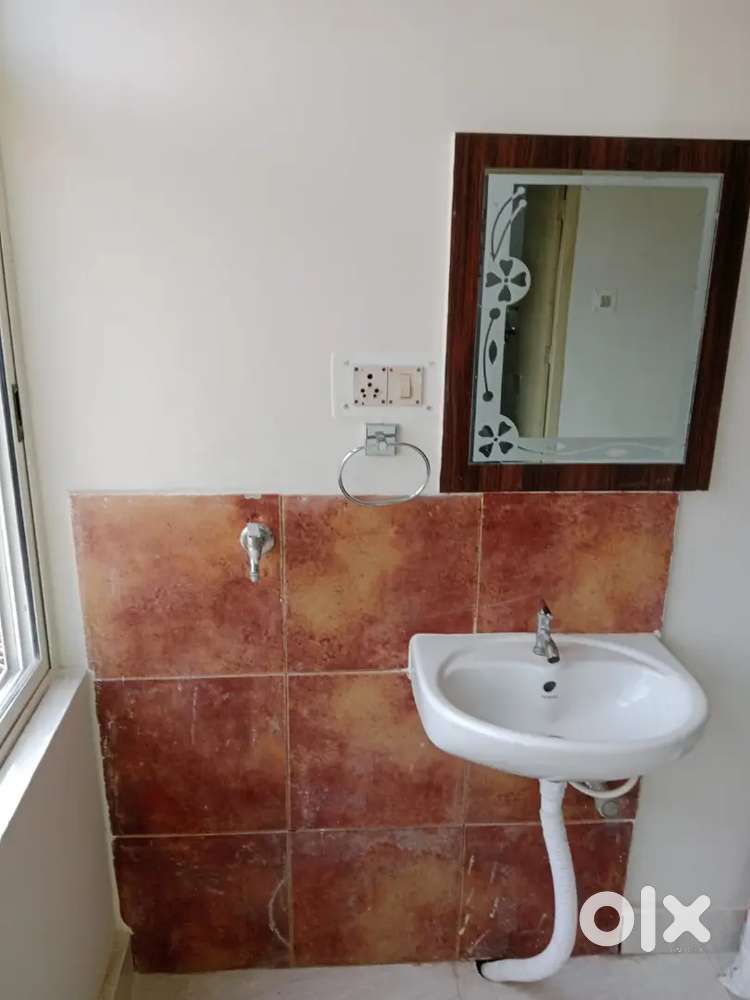 Available for rent for couple leaving fully independent