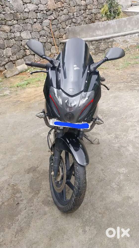 Pusar 180F with kit(special edition by bajaj)neat and clean condition.
