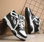 Ogyi Shoe black and white finishing