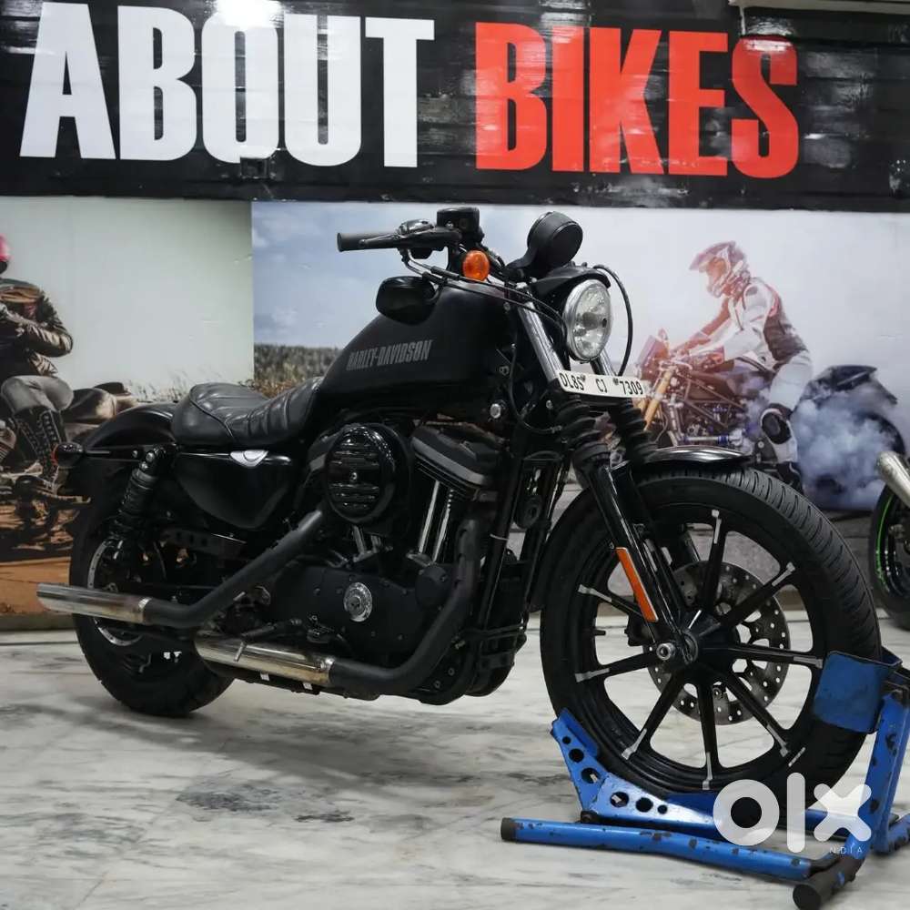 Harley Davidson IRON 883