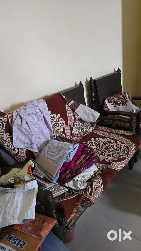 Sangwan sofa set and old office table