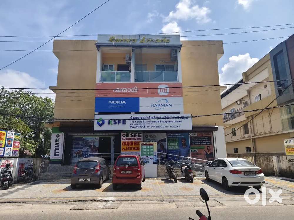 1500 sq, monthly rent t, well maintained hall, Lift service