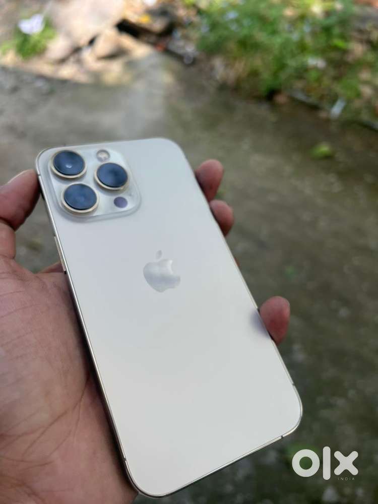 I phone 13 pro brand new Warranty No time pass