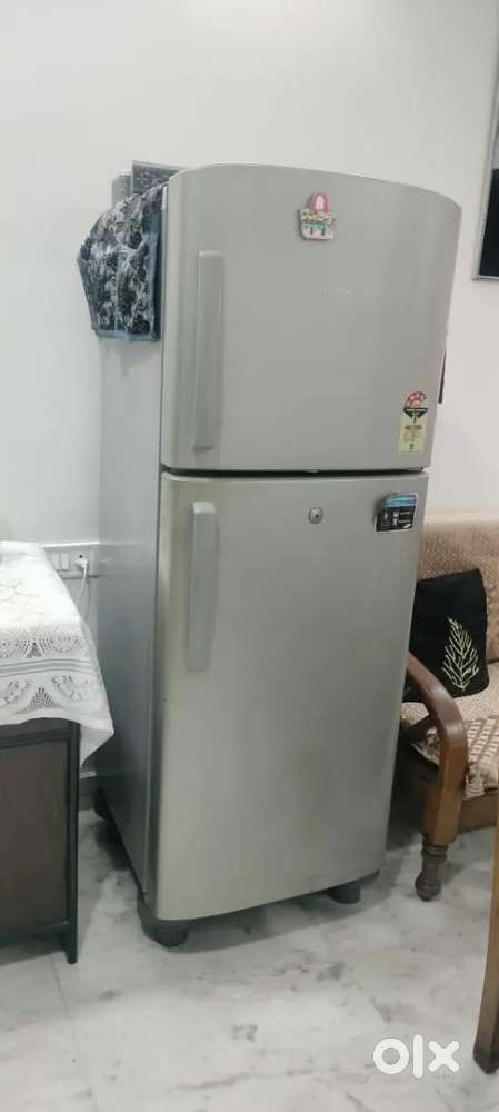 Samsung Refrigerator 217 Ltr