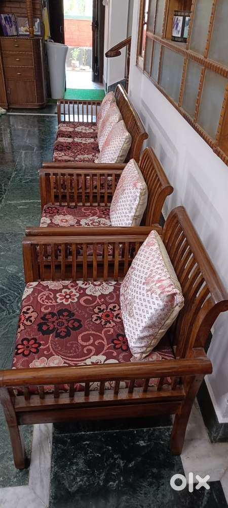 Wooden furniture 5seater with cushion set