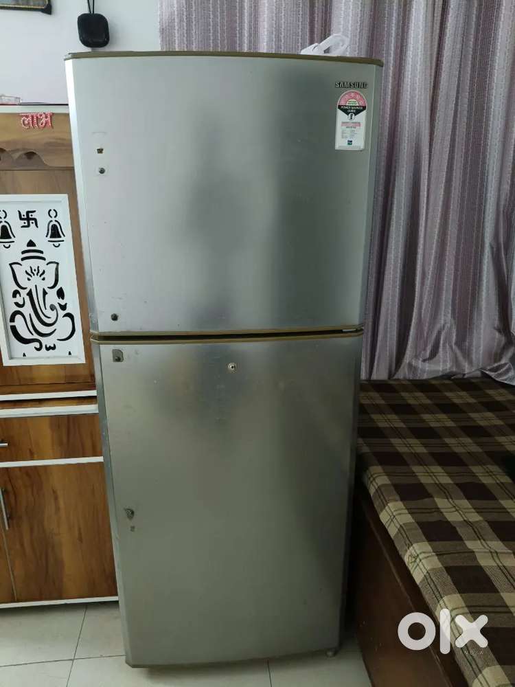 Samsung  fridge double door 375 ltr