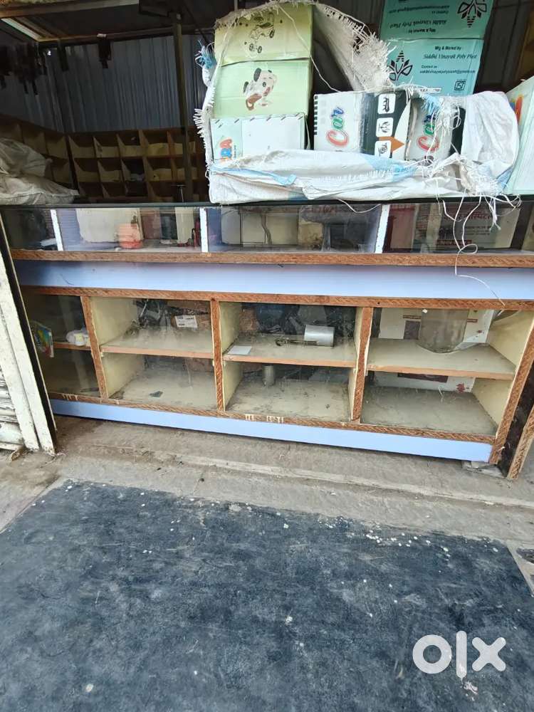 almari and counter for sell