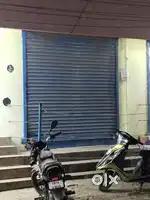 Shop for rent  rs 6000/-