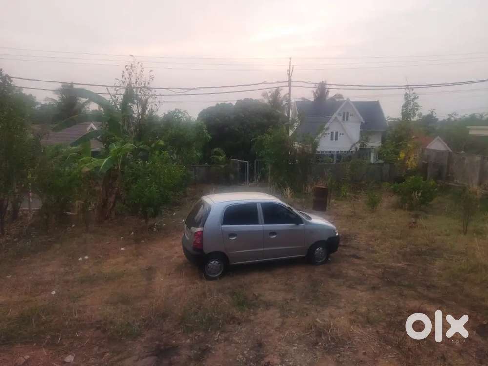 Near puthoor zoological park