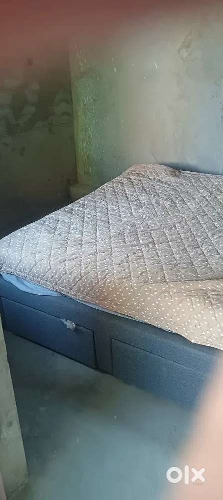 New condition king size double bed
