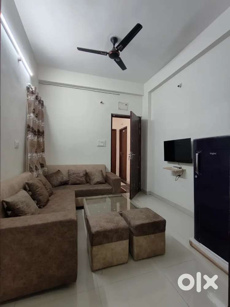 Fully Furnished 1Bhk Zero Brokrege Near Vijay Nagar Square Indore