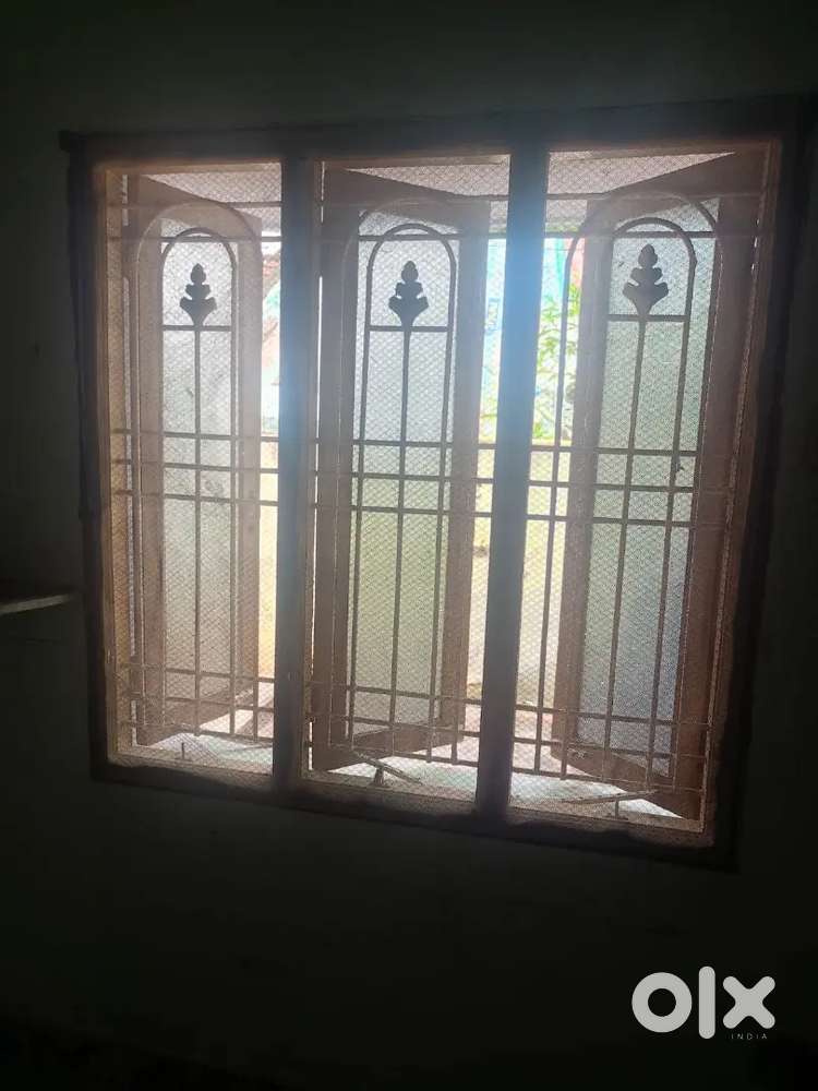 HOUSE FOR RENT IN 60 FT ROAD WATER PLANT ROAD NEAR MLA HOUSE