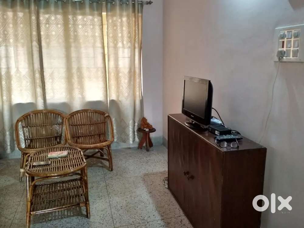 Fully furnished 2 bhk apartment on rent.
