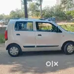 Well Maintained car (CNG + Petrol)
