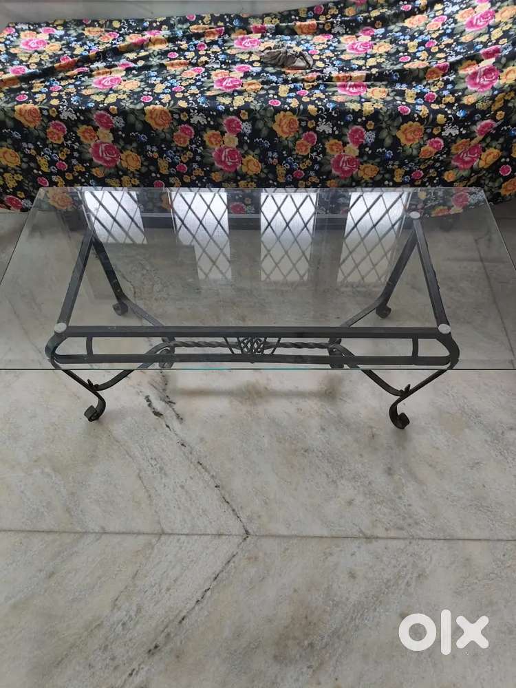Glass tea table 2 x 2 (2 nos) ,2 x 3 (1 nos)