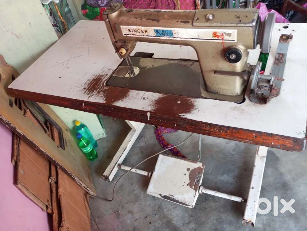 sewing machine