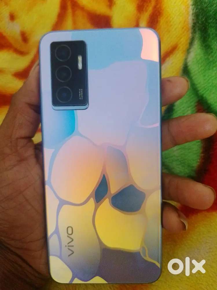 Vivo y75 charger available