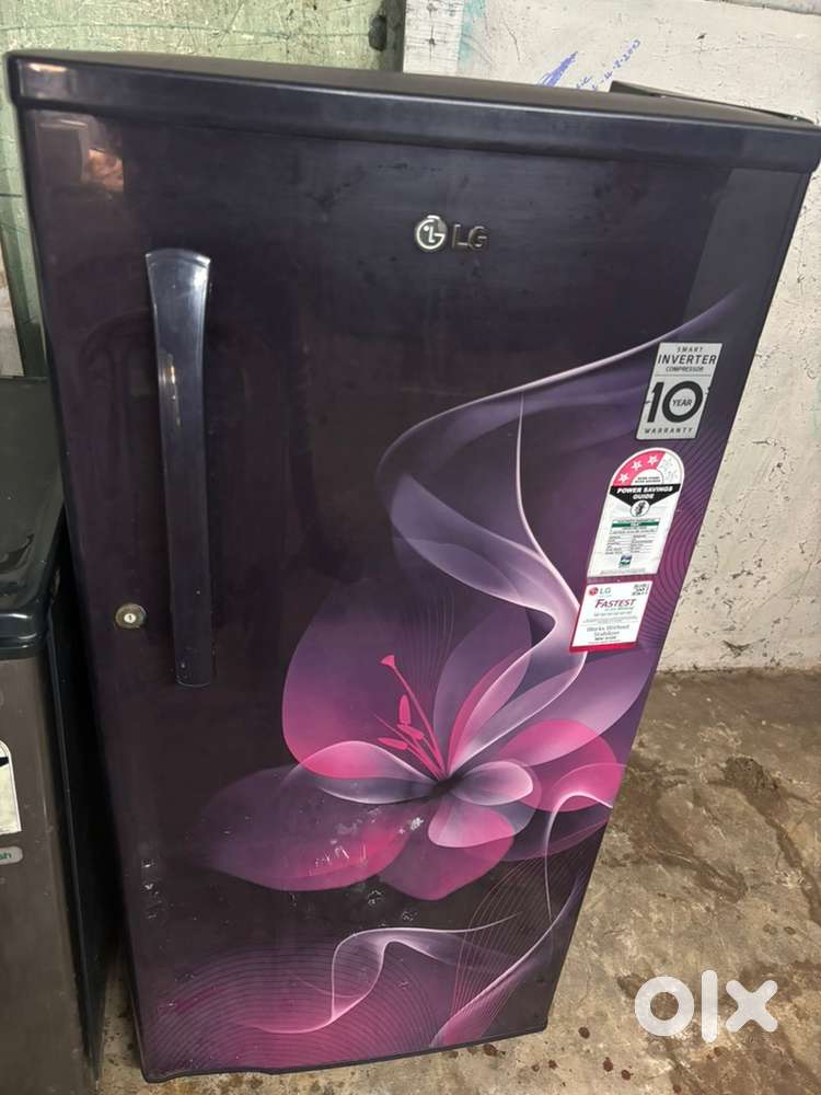 Lg 180 liter refrigerator available good condition