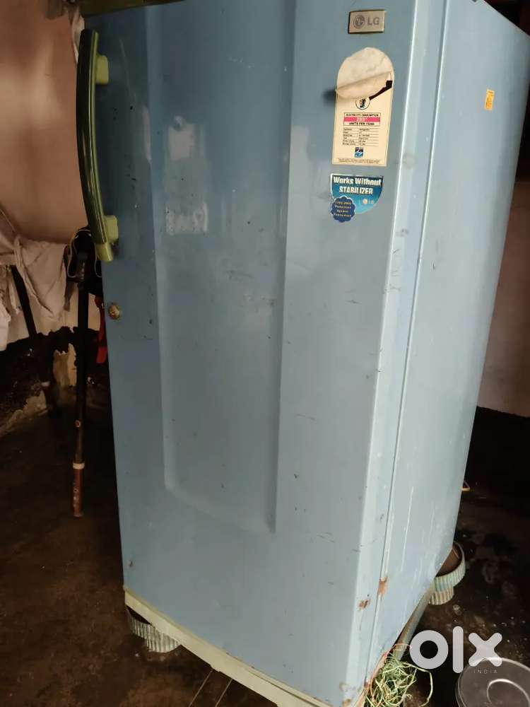Refrigerator