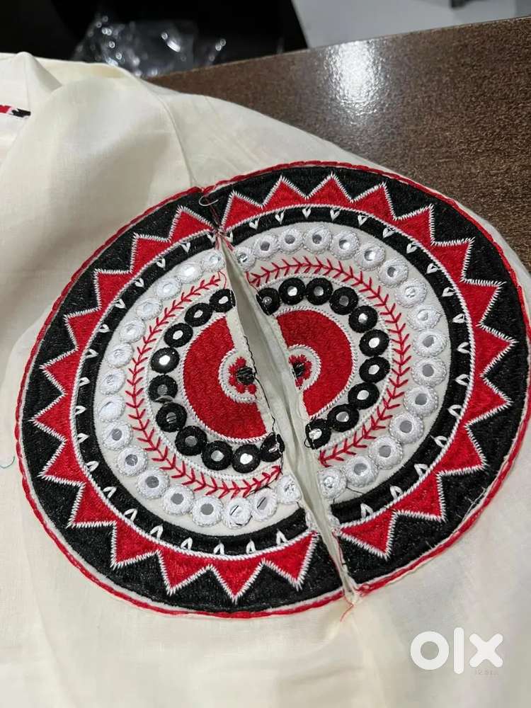 Saree making Labour & Labourers Required ,