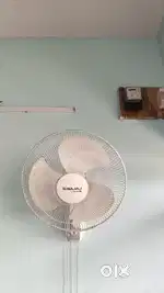 Bajaj wall fan