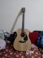 YAMAHA F310 Beginners Guitar