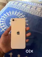 Iphone SE in excellent condition