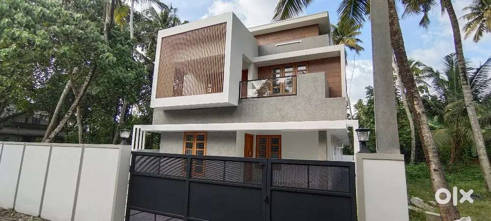 5 cent 3 bhk kallumthazham 85 lakhs