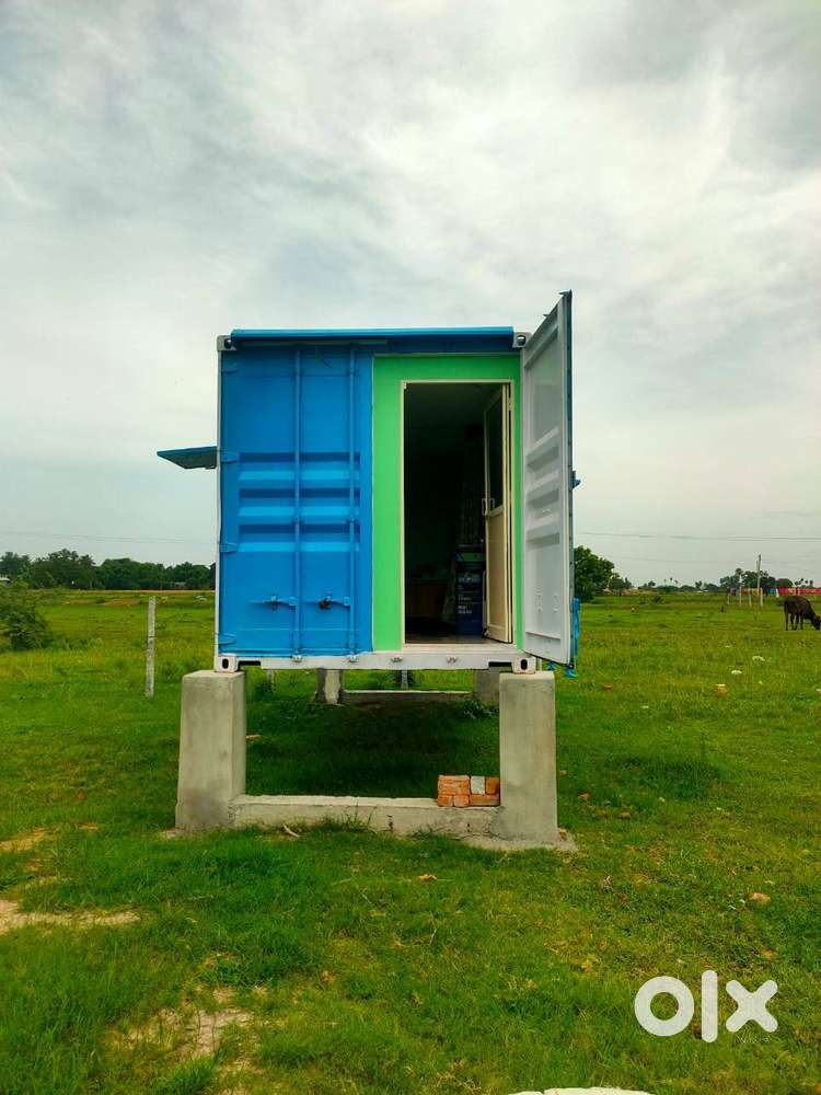 Shipping container house