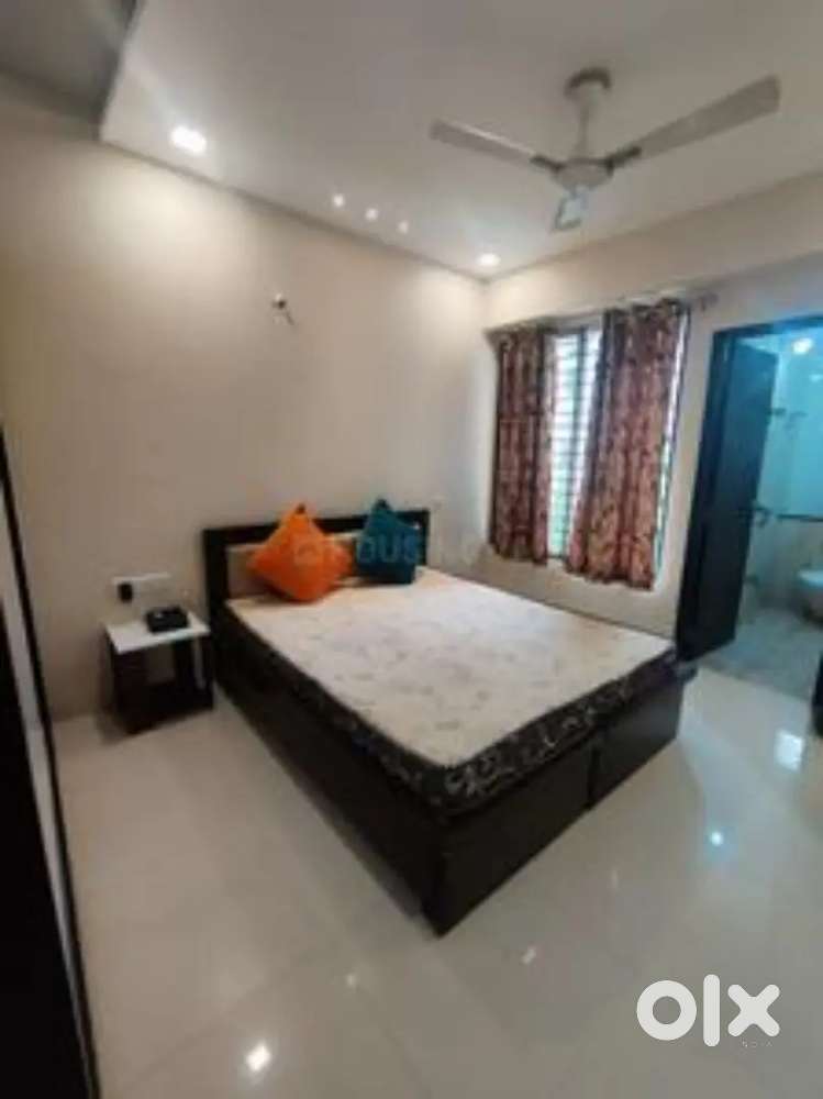 55lac_3bhk covered campus flat with lift & security,read full ad