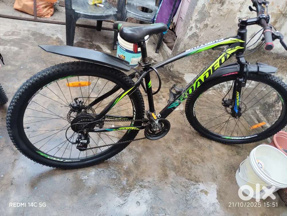 Hercules cycle well maintained 21 gear