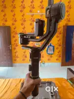 ZHIYUN Zhi Yun Crane 2S

Gimbal