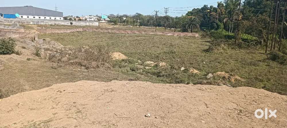 2 bigha 4 bigha 10 bigha and 2 katha plot available on issco bypass