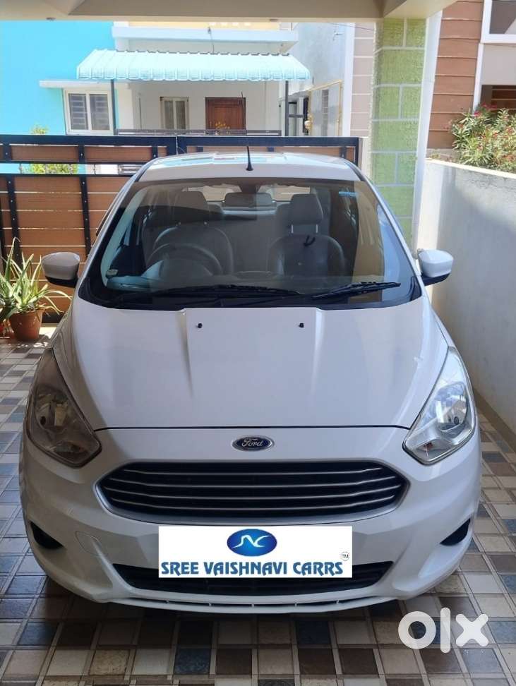 Ford Figo 1.2P Ambiente MT, 2015, Petrol