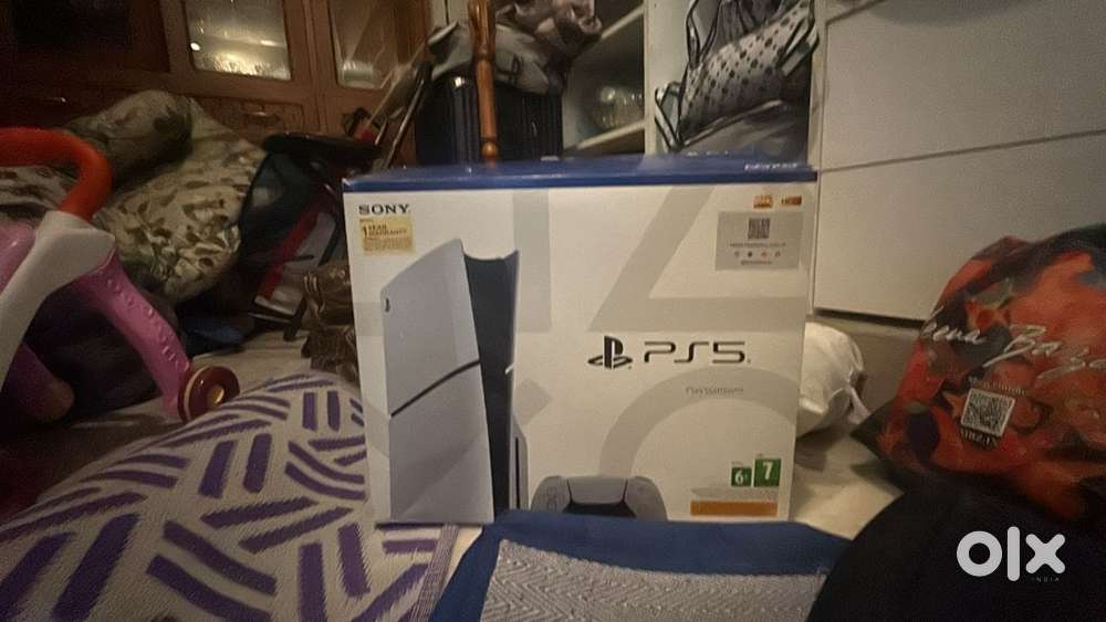1month old PS5 with bill & 11 months warranty…