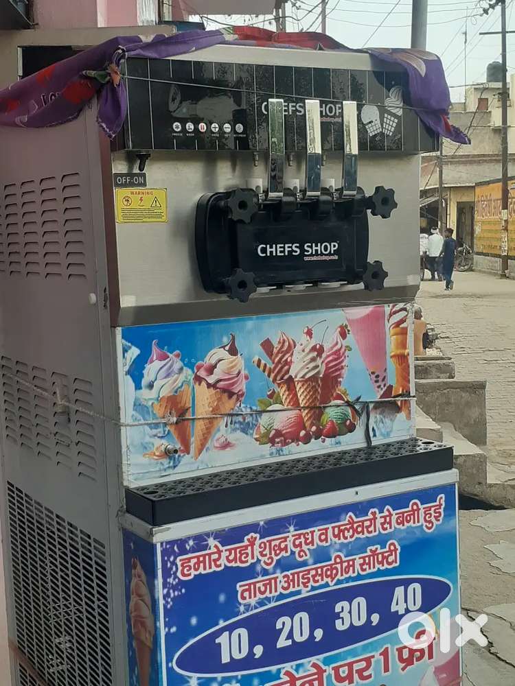 Softy machine ice cream