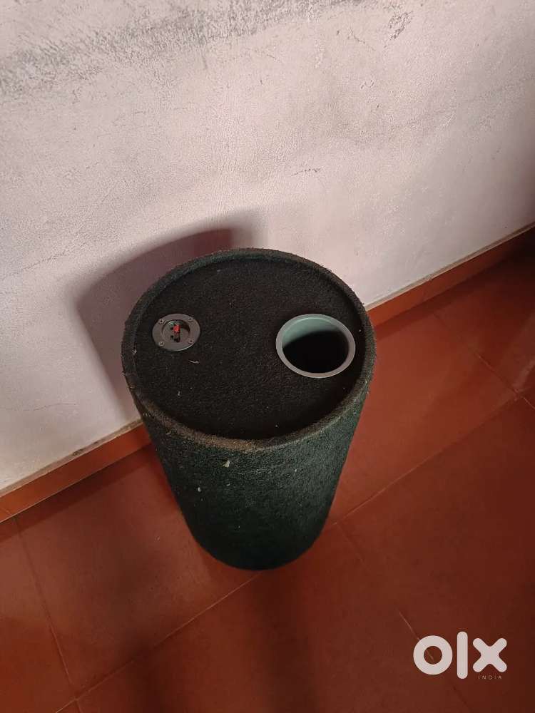 JBL Subwoofer