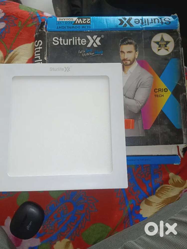 Slim downlight