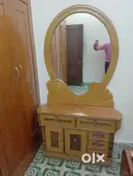 Dressing table