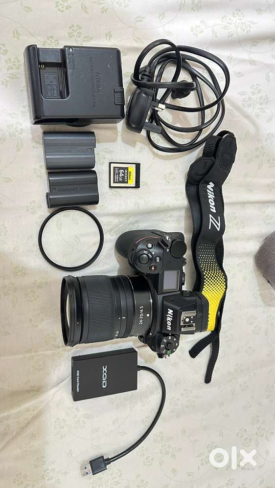 Nikon z6 camera with 24-70 lens