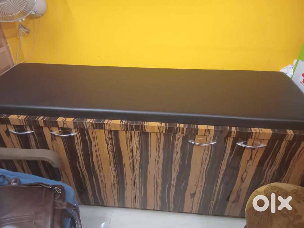 Doctor's Clinic/Chamber furniture for sell