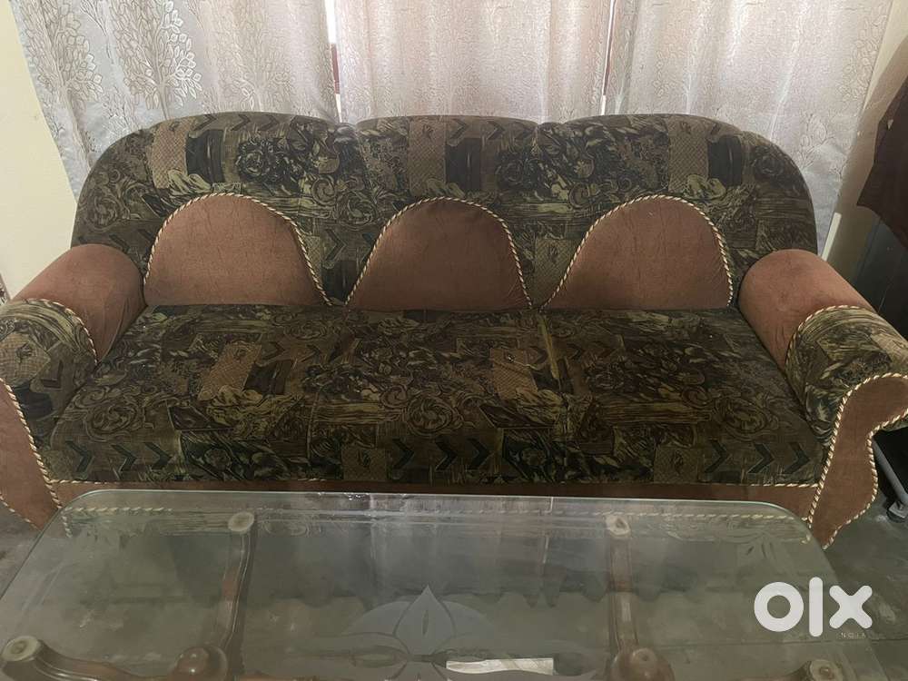 5 seater sofa, Excellent Condition