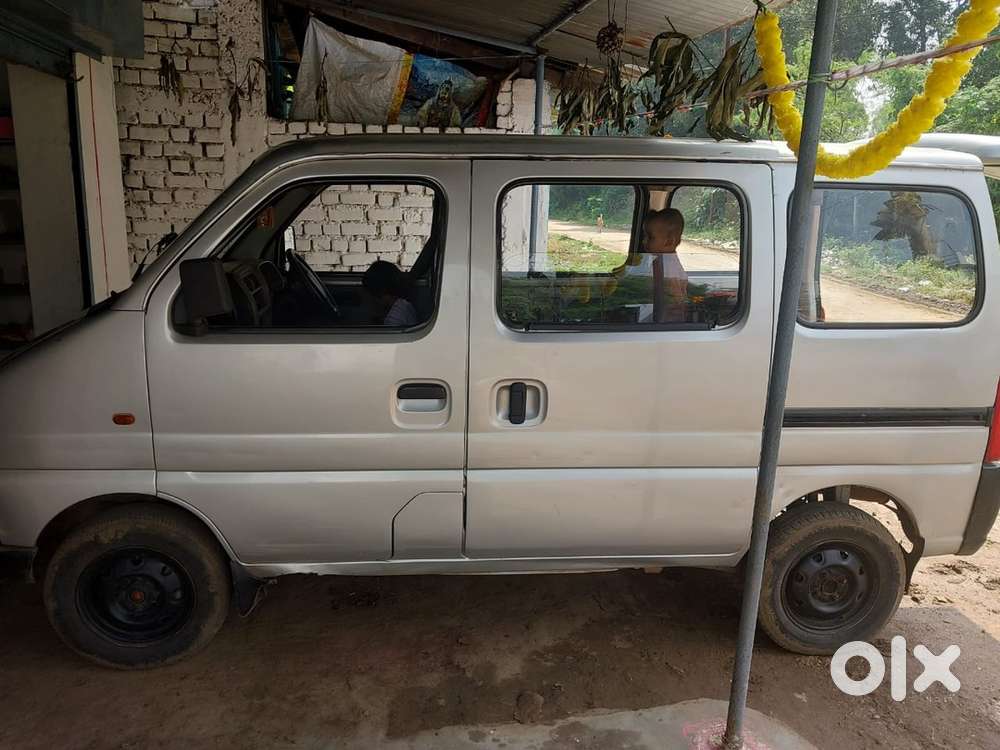 Maruti Suzuki Eeco 2013 Petrol Good Condition