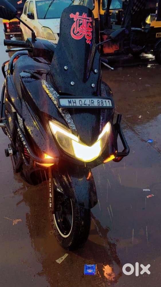 Burgman black colour