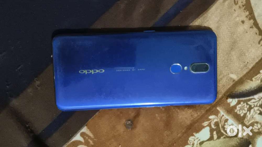 Oppo f11  2018