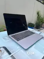 512gb ssd 16gb ram excellent Condition apple macbook air 13 inch touch